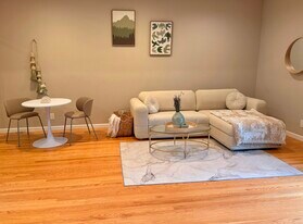 760 La Mesa Dr in Menlo Park, CA - Building Photo