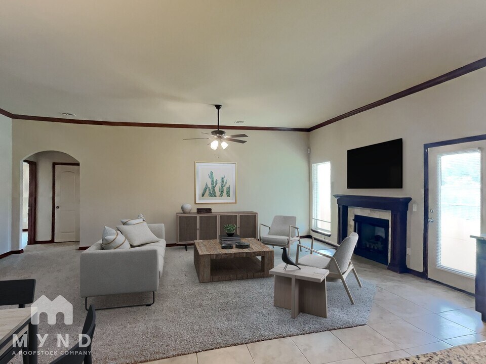 3412 Valley Hollow in Norman, OK - Building Photo