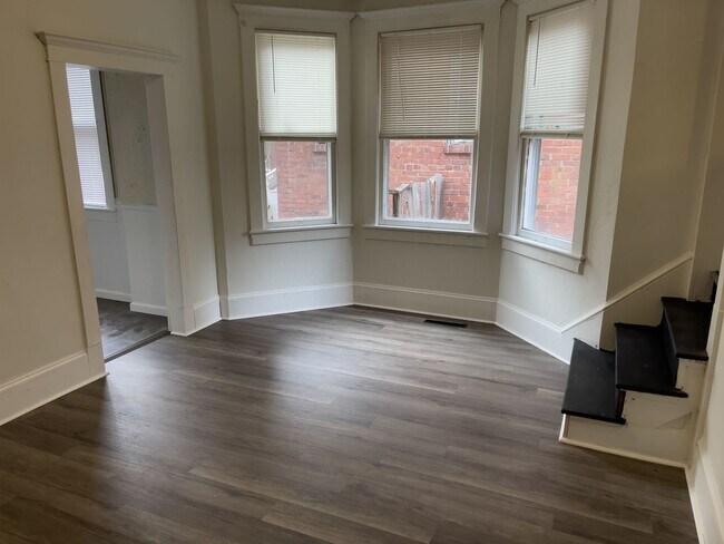 22 N Chase St-Unit -24 in Cumberland, MD - Building Photo - Building Photo