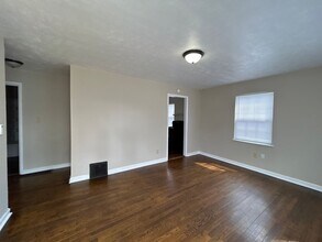 506 S Illinois St in South Bend, IN - Building Photo - Building Photo