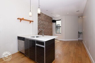 772 Jefferson Ave in Brooklyn, NY - Building Photo - Building Photo
