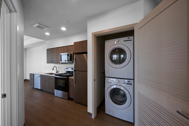 SP Crossing Apartments