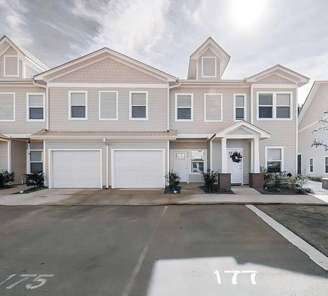 property at 175 Date Palm Ln