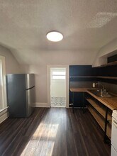 1014 Huffman St-Unit -1/2 in Fort Wayne, IN - Building Photo - Building Photo
