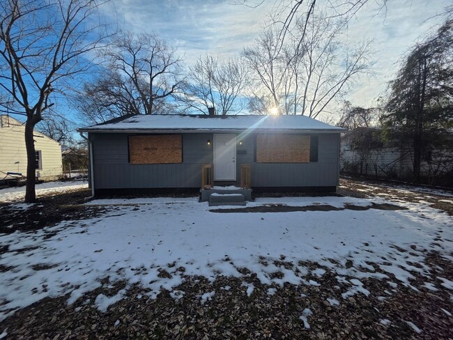 property at 310 Isabell St