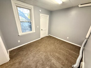 6 Van Buren St in Troy, NY - Building Photo - Building Photo