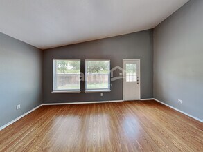 8321 Brigalow St in Arlington, TX - Building Photo - Building Photo