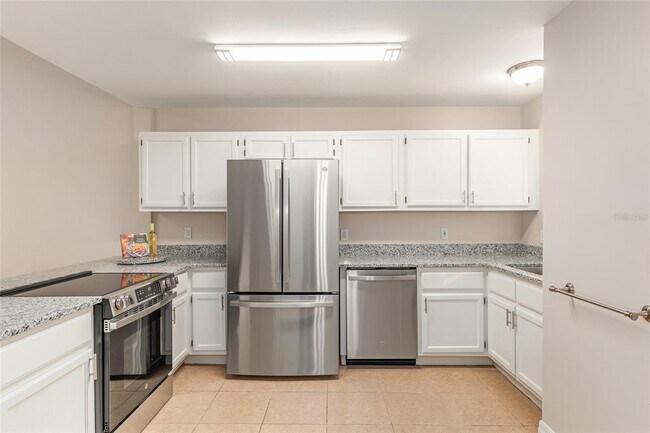 9755 SW 52nd Rd in Gainesville, FL - Building Photo - Building Photo