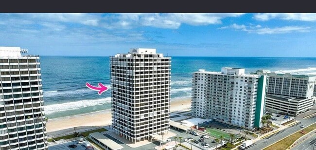 2828 N Atlantic Ave, Unit 1403 in Daytona Beach, FL - Foto de edificio - Building Photo