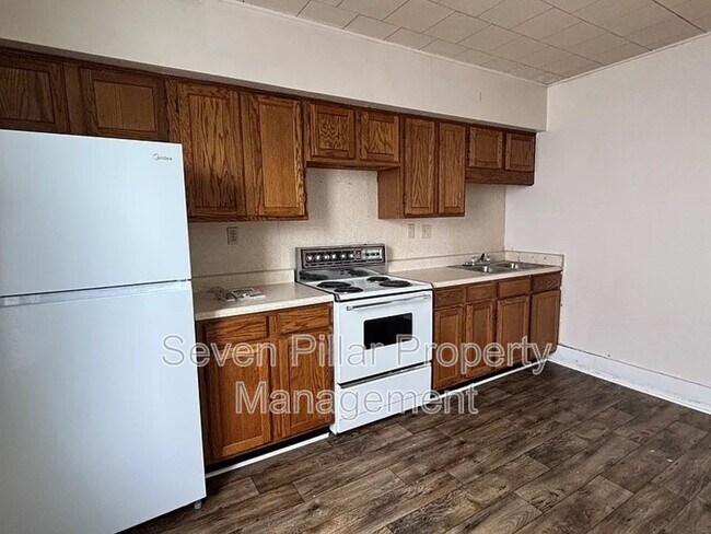 428 E Main St in Greenville, OH - Building Photo - Building Photo