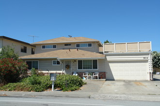 814 Maryann Dr in Santa Clara, CA - Building Photo - Building Photo