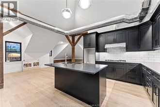 247 Brock St in Amherstburg, ON - Building Photo - Building Photo