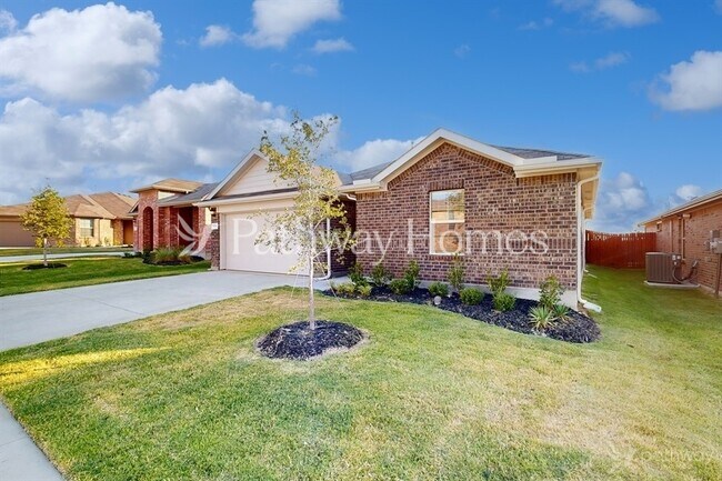 1524 Garysburg Ct in Fort Worth, TX - Building Photo - Building Photo