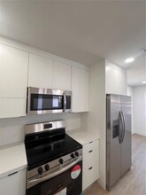 9770 SW 37th Terrace-Unit -9772 in Miami, FL - Foto de edificio - Building Photo