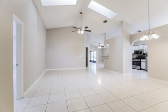 1714 Westminster Trail in Clermont, FL - Building Photo - Building Photo