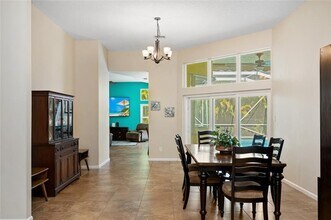 5815 NW 96th Dr in Parkland, FL - Building Photo - Building Photo