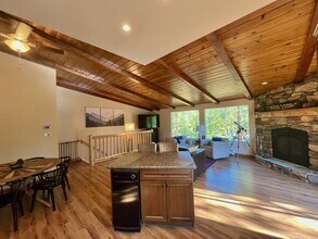 114 Angora Ct in Zephyr Cove, NV - Building Photo - Building Photo