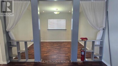 286 Olive Ave in Oshawa, ON - Building Photo - Building Photo