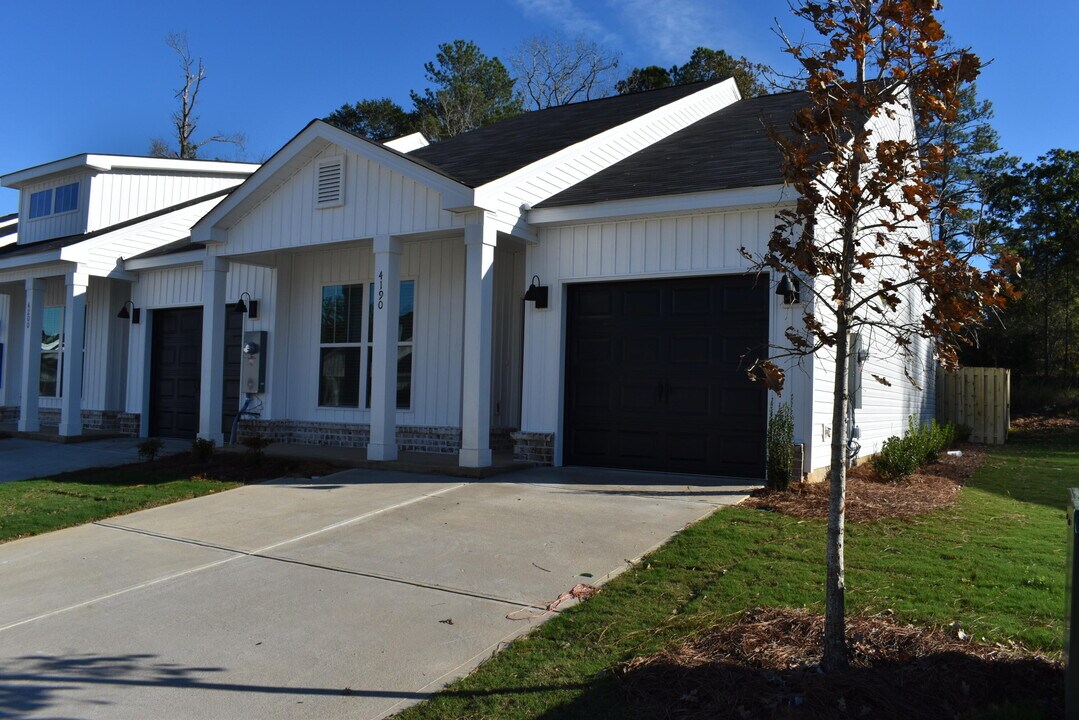 4190 Taylor Pond Rd in North Augusta, SC - Building Photo