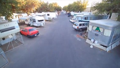 Park View Mobile Home Park in Fresno, CA - Building Photo - Building Photo