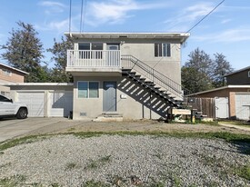 6093 Severin Dr in La Mesa, CA - Building Photo