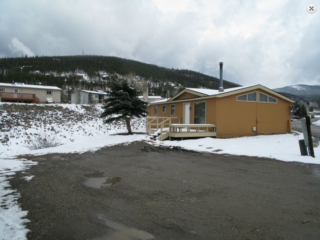 property at 36 Magnum Bonum Dr