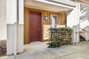 950 Campoy St, Unit Unit 103 in Santa Rosa, CA - Building Photo