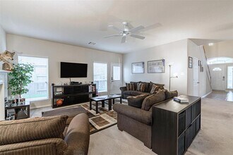 18811 Waverly Springs Ln in Cypress, TX - Foto de edificio - Building Photo