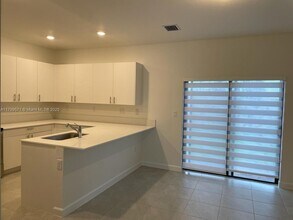23481 SW 127th Pl in Homestead, FL - Building Photo - Building Photo
