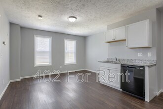 2233 S 20th St in Omaha, NE - Building Photo - Building Photo