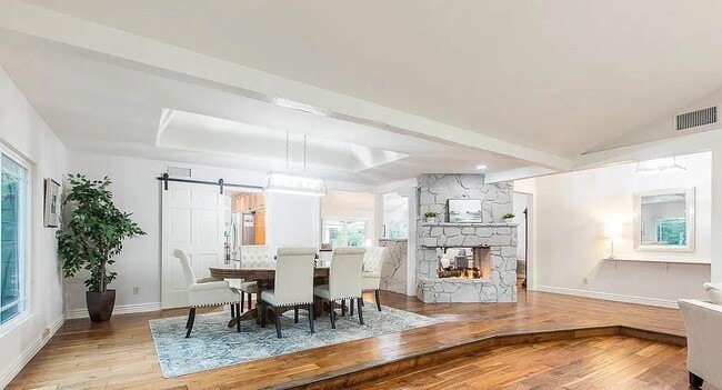 22243 W Craggy View St in Los Angeles, CA - Building Photo - Building Photo