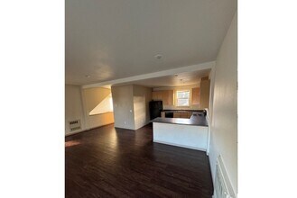 3386 Sharatin Rd in Kodiak, AK - Building Photo - Building Photo