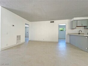 2928 Marlin Ave in Las Vegas, NV - Building Photo - Building Photo