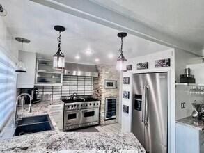 1107 Woodbury Dr in Harbor City, CA - Building Photo - Building Photo