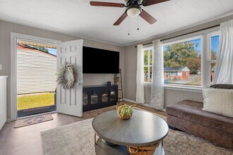 2910 Mattox Dr in Chesapeake, VA - Building Photo - Building Photo