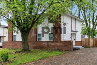 3027 Rotunda Ct S in Columbus, OH - Building Photo - Building Photo