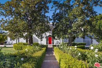 17503 Rancho St in Los Angeles, CA - Building Photo - Building Photo