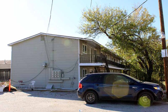 2811 Observation Dr in San Antonio, TX - Building Photo - Building Photo