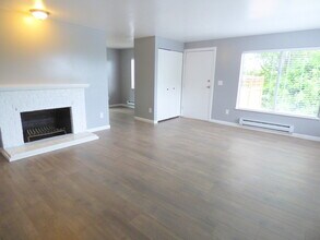 4124 23rd Ave SW in Seattle, WA - Building Photo - Building Photo