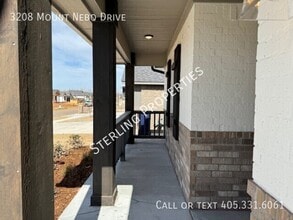 3208 Mt Nebo Dr in Yukon, OK - Building Photo - Building Photo