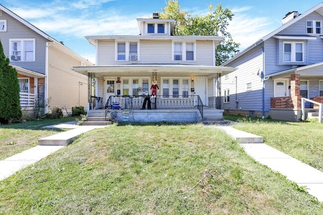 45-47-47 N Hague Ave in Columbus, OH - Building Photo - Building Photo