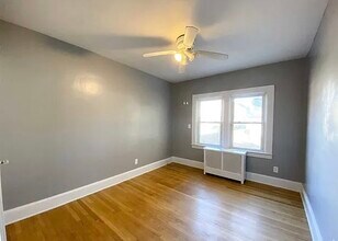 51 W Homestead Ave, Unit 1 in Palisades Park, NJ - Foto de edificio - Building Photo