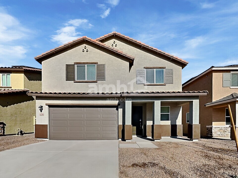 12520 W Flynn Ln in Glendale, AZ - Building Photo