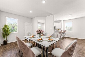 5672 Shore Point Trl in Fort Worth, TX - Building Photo - Building Photo
