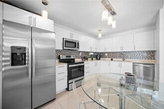 14474 SW 259th St in Princeton, FL - Building Photo - Building Photo