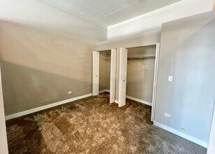 740 W Fulton St in Chicago, IL - Building Photo - Building Photo