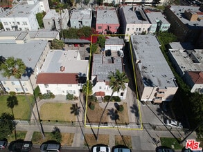 120 N Berendo St in Los Angeles, CA - Building Photo - Building Photo