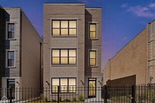 4433 S Prairie Ave in Chicago, IL - Building Photo
