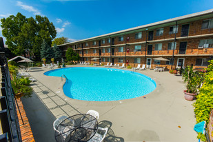 Colony Square Apartments