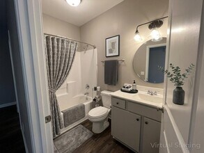 325 Majestic Dr in Branson, MO - Building Photo - Building Photo